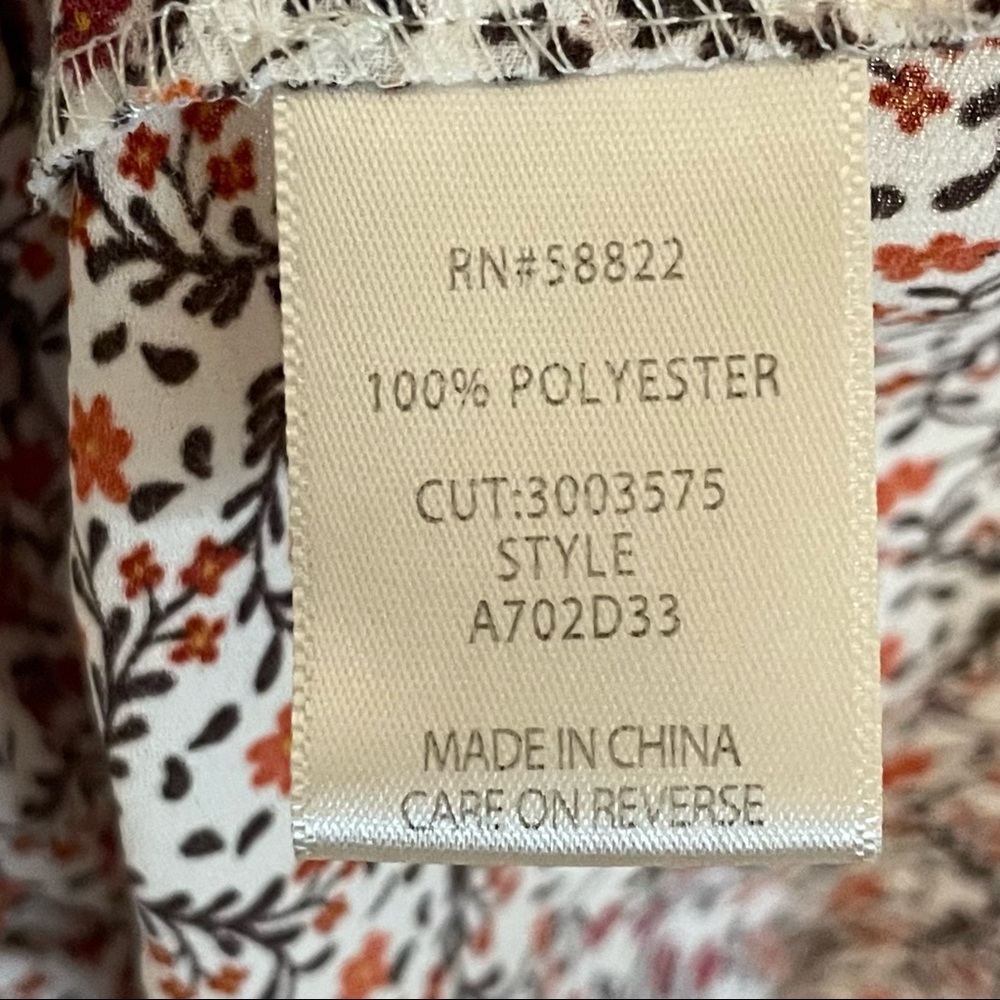 Max Studio Cottagecore Floral Print Rayon Smocked Elbow Sleeve Peasant Top - Picture 10 of 12